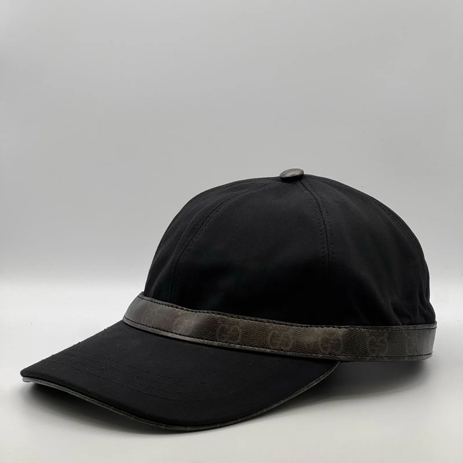 Black GG band cap, side profile view